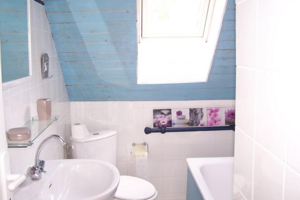 Maison Avec Jardin Clos. Animaux Acceptes - Wifi - Proche Plages De La Trinite Sur Mer Et Carnac Bagian luar foto